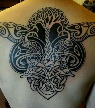 cruz celta tatuaje