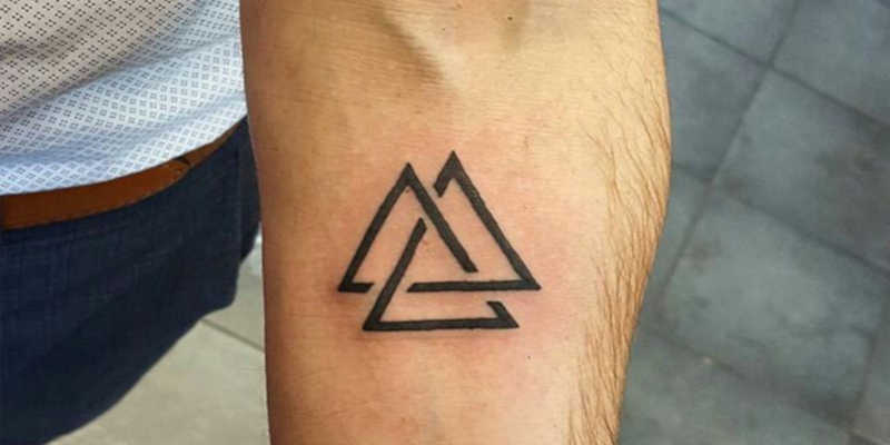 tatuaje triqueta