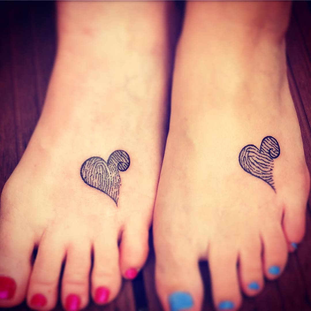 ideas de tatuajes pie madre e hija