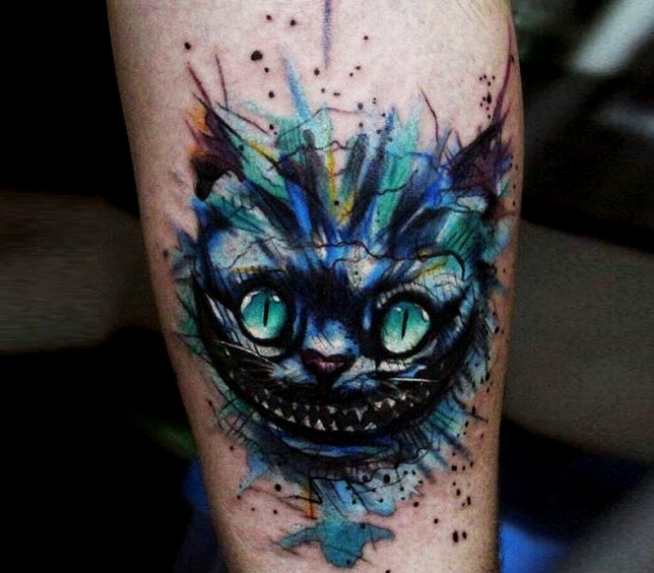 Tatuaje Gato de Cheshire sonriendo
