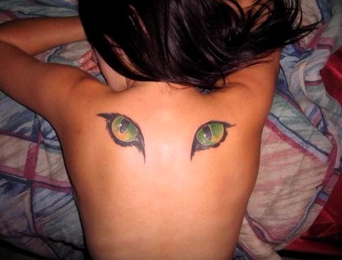 Mirada de gato tattoo