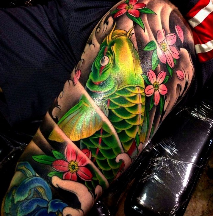 Tatuaje pez koi japonés