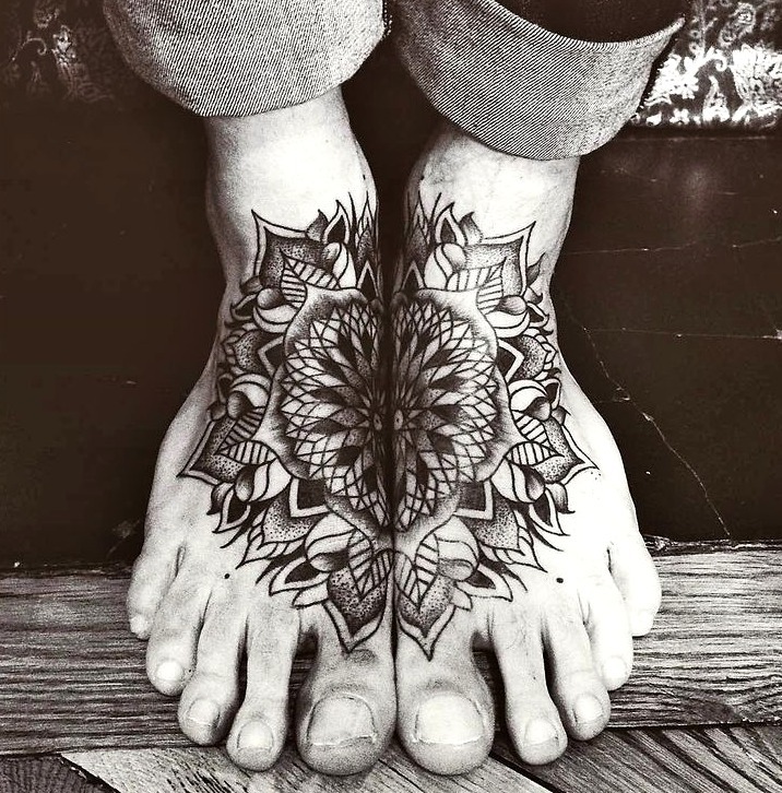 Tatuajes masculinos pie