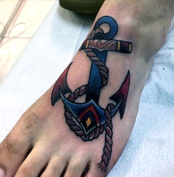 Tatuajes pie hombre