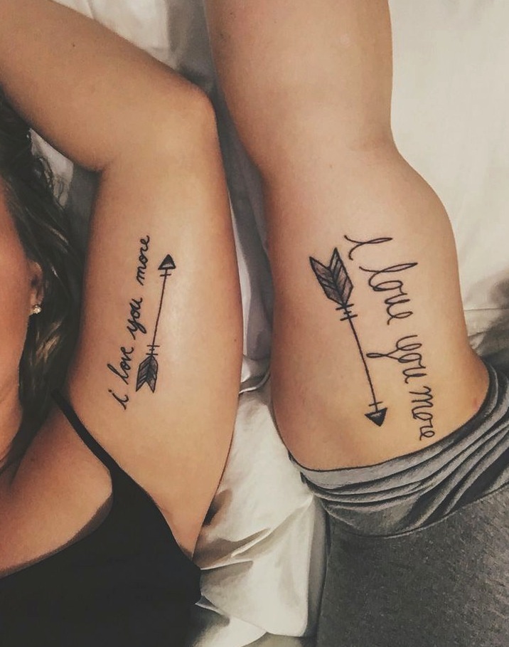 Tatuaje interior biceps