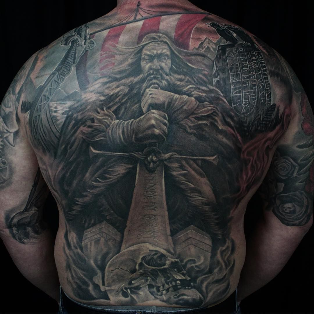 tatuaje nórdico embarcaciones