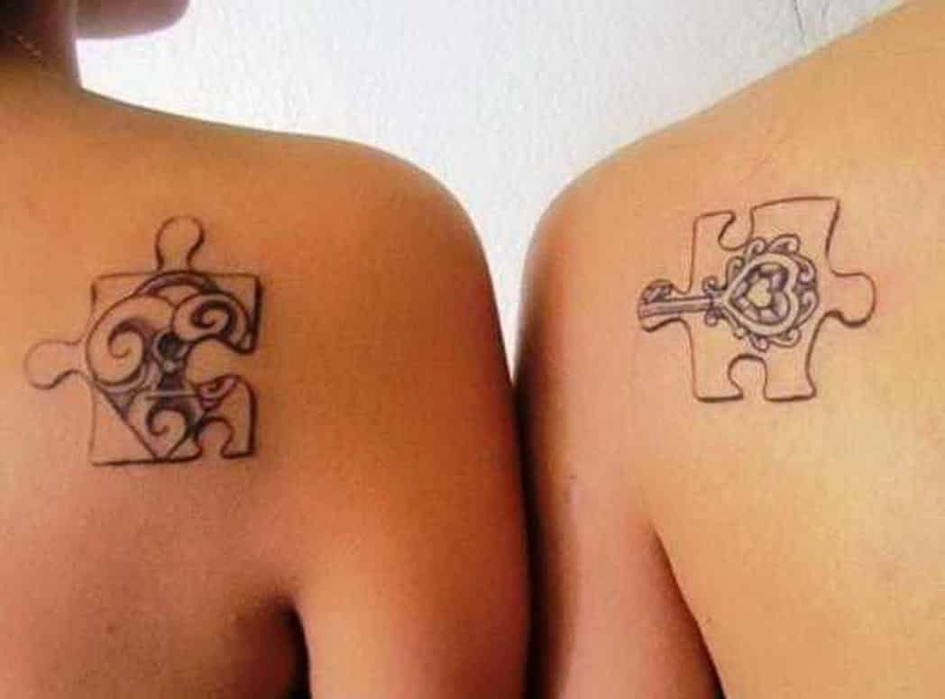 tatuaje puzzle madre e hija