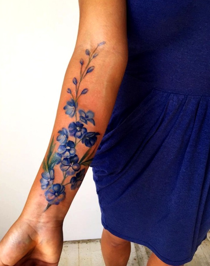 Tatuaje estético brazo