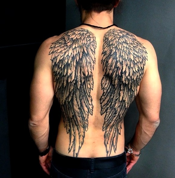 Diseños alas tatuaje