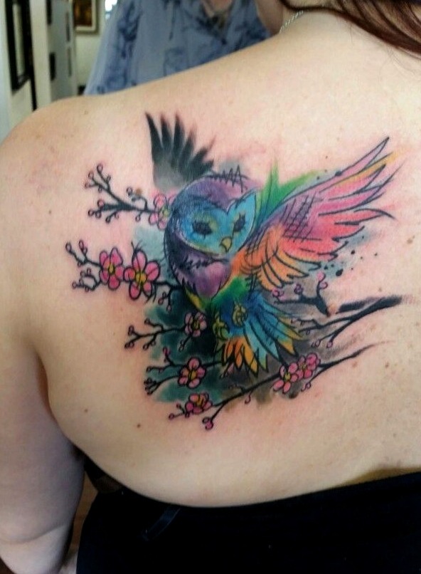 Tattoo buho artístico