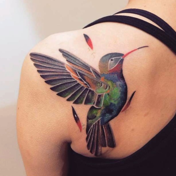Tatuajes de colibríes estilo realista