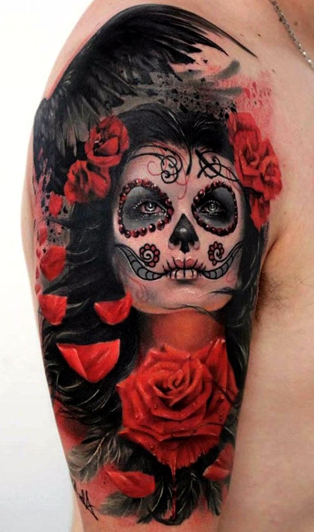 Tattoo cuervo estilo neotradicional
