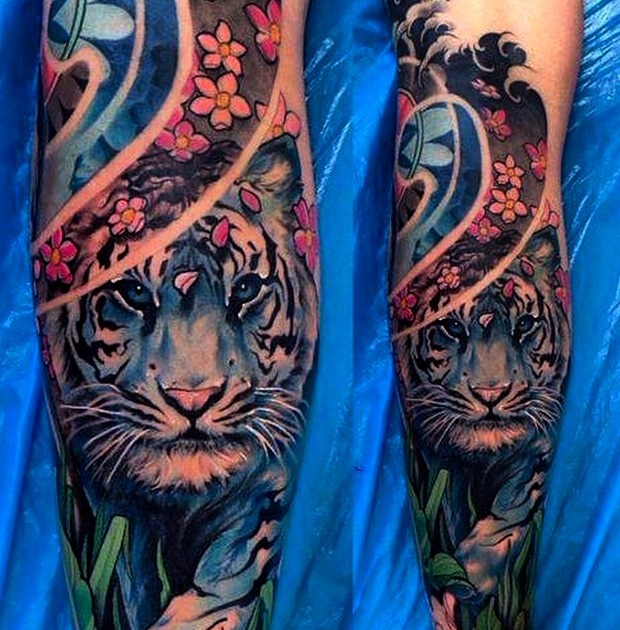 Tatuaje tigre azul
