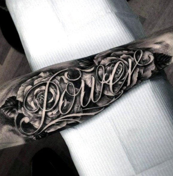 Frase motivadora tatuaje antebrazo