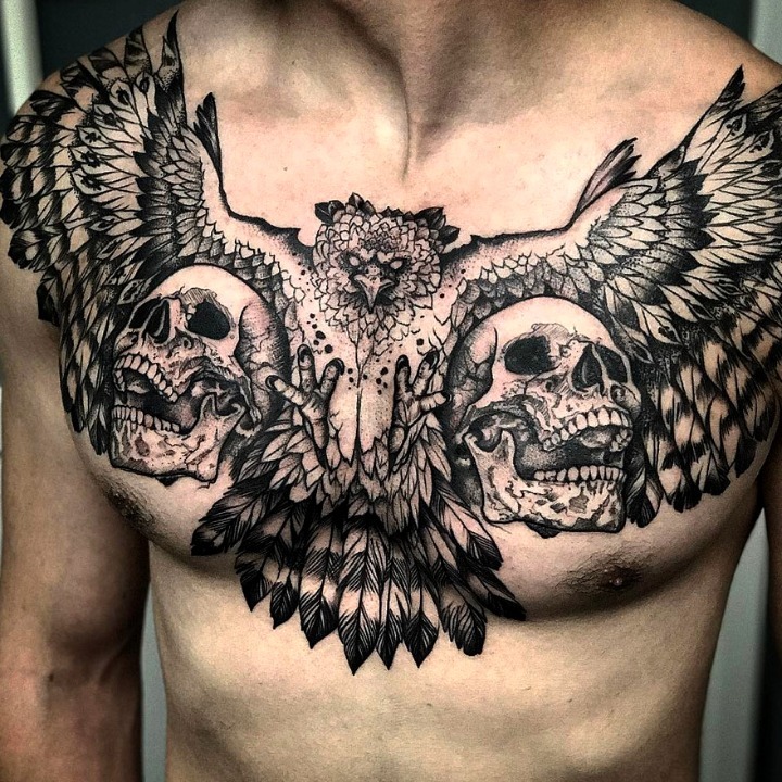 Tatuajes en el pecho