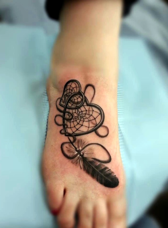 Tatuaje estrellas pie