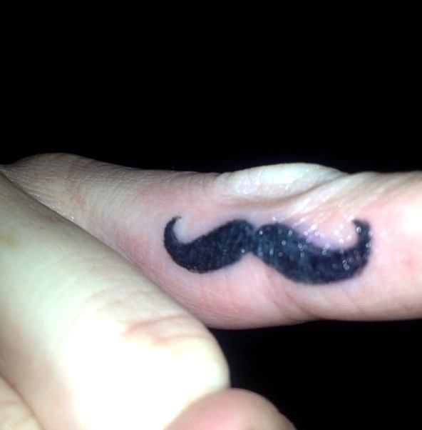 Idea tatuaje único pequeño